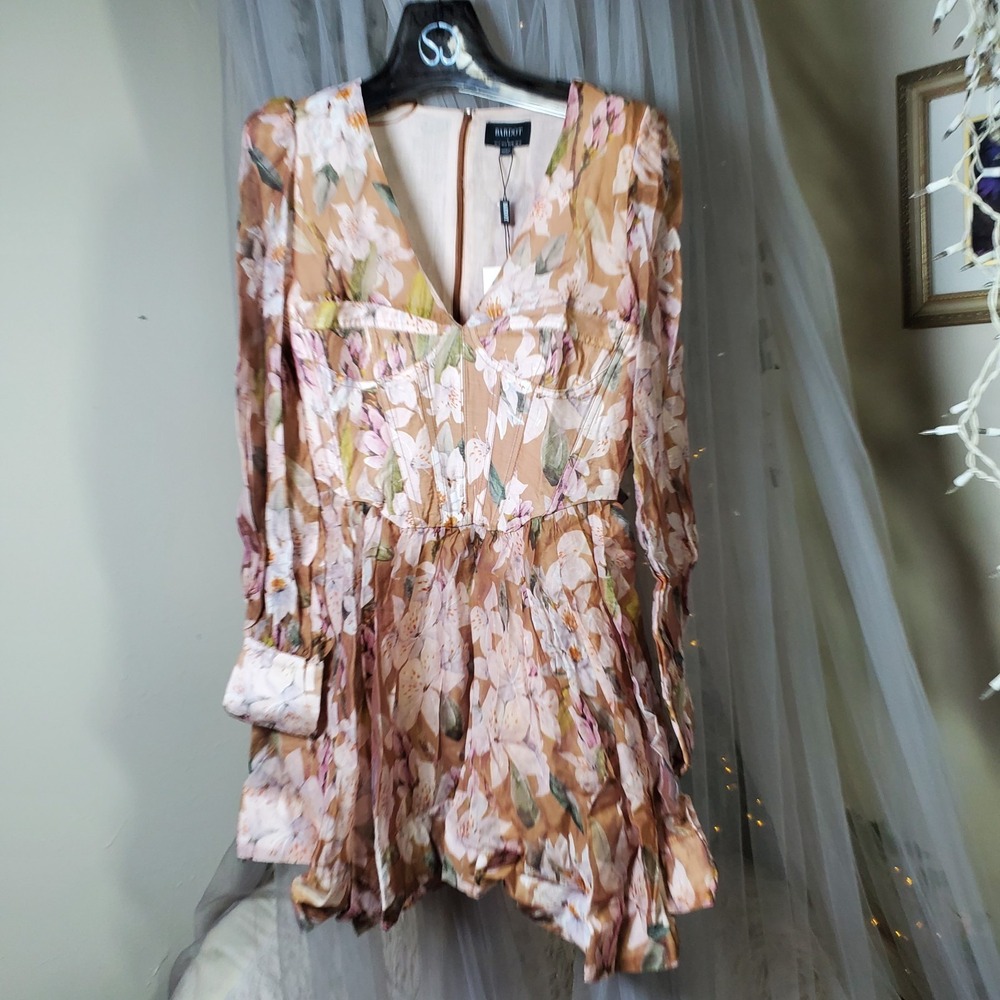 Bardot‎ Zelina Ethereal Floral Fit & Flare Dress Fairy Romantic Size 6 Cottage - Picture 3 of 7